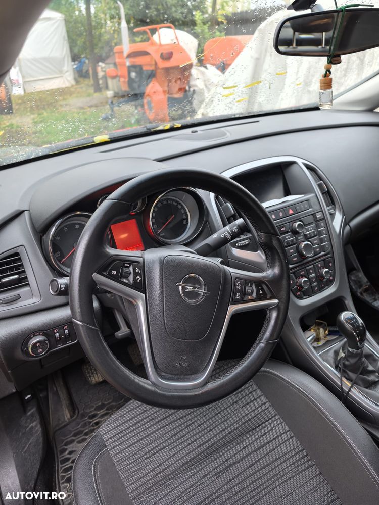 Opel Astra 1.6 CDTI ECOTEC Start/Stop Dynamic - 5