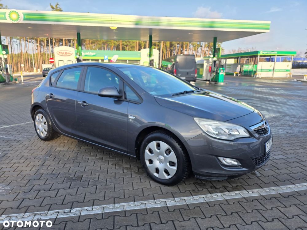 Opel Astra 1.6 Edition - 10