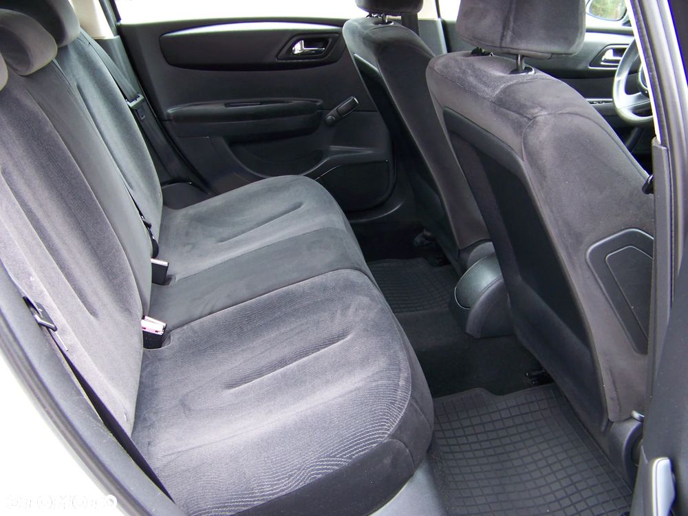 Citroën C4 1.6 VTi Impress - 23