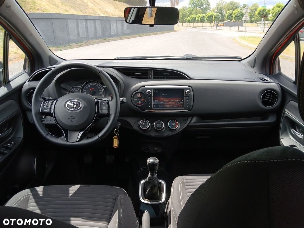 Toyota Yaris - 23