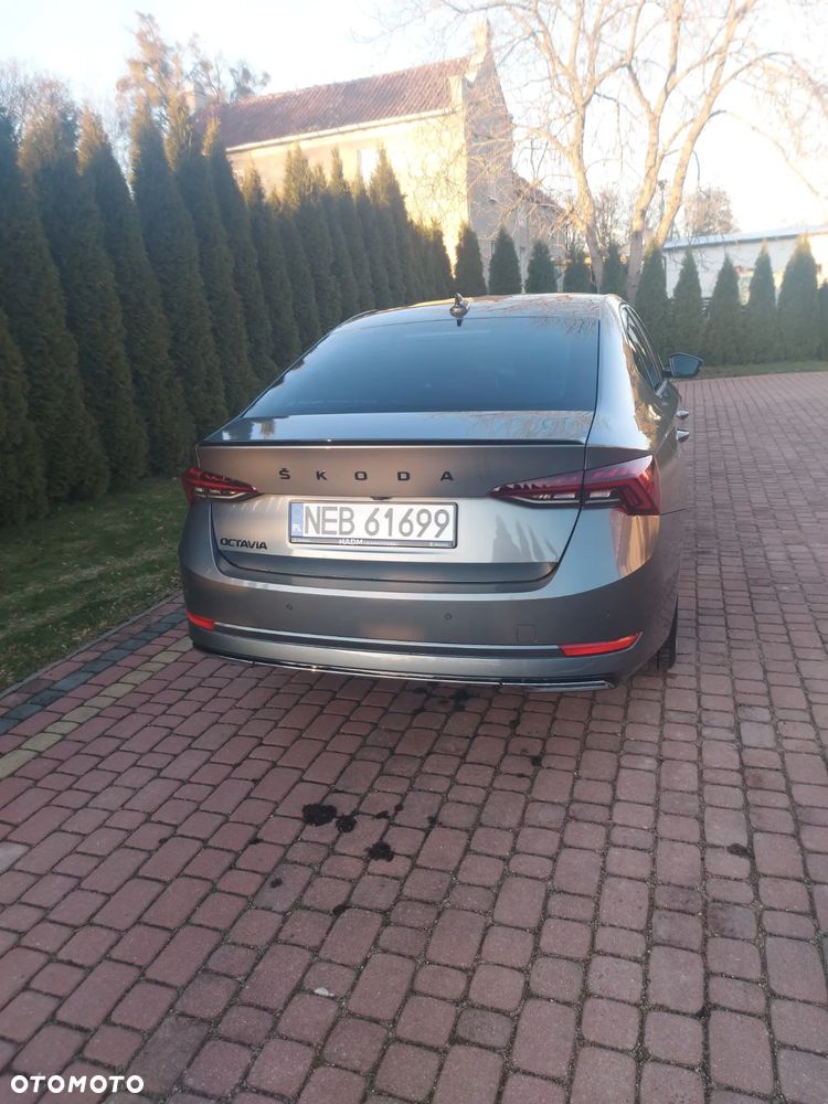 Skoda Octavia 1.5 TSI e-Tec Sportline DSG - 4