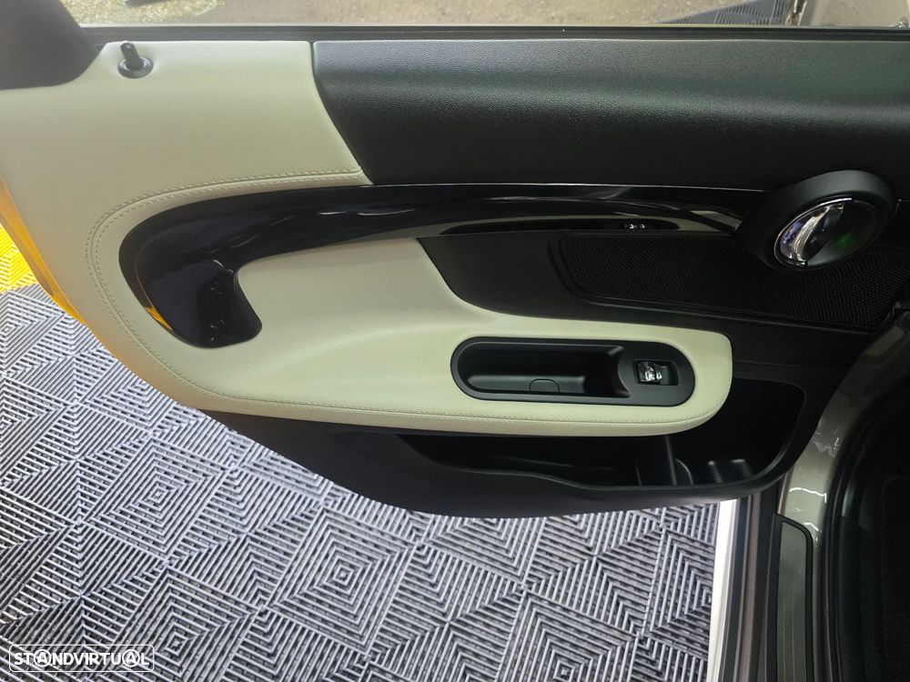 MINI Countryman Cooper SE ALL4 Auto - 12