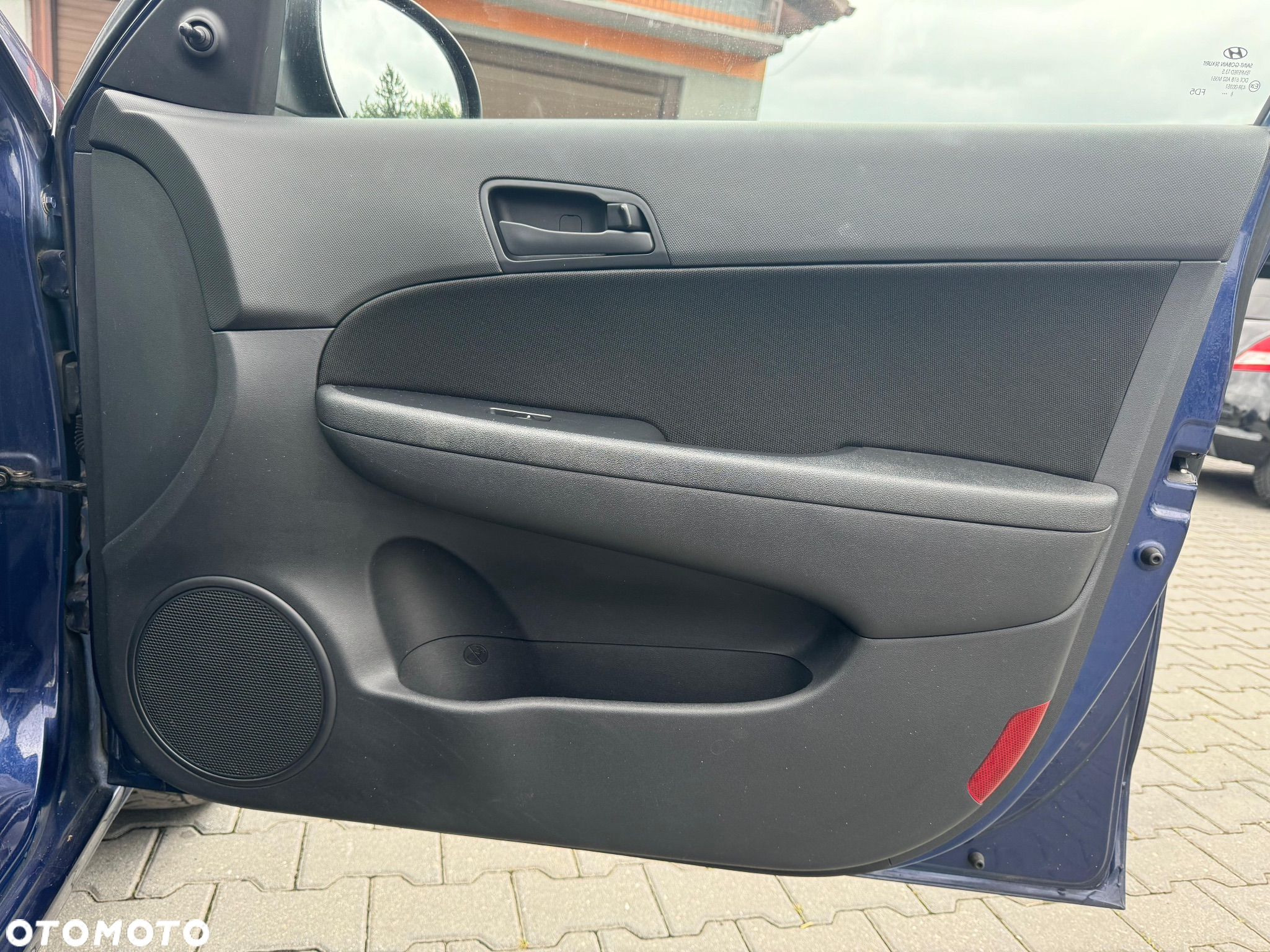 Hyundai i30 1.4 Base + - 21