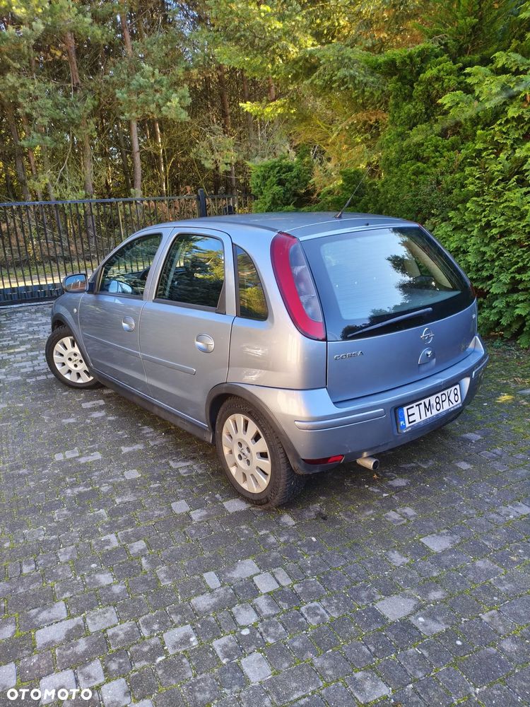 Opel Corsa - 4