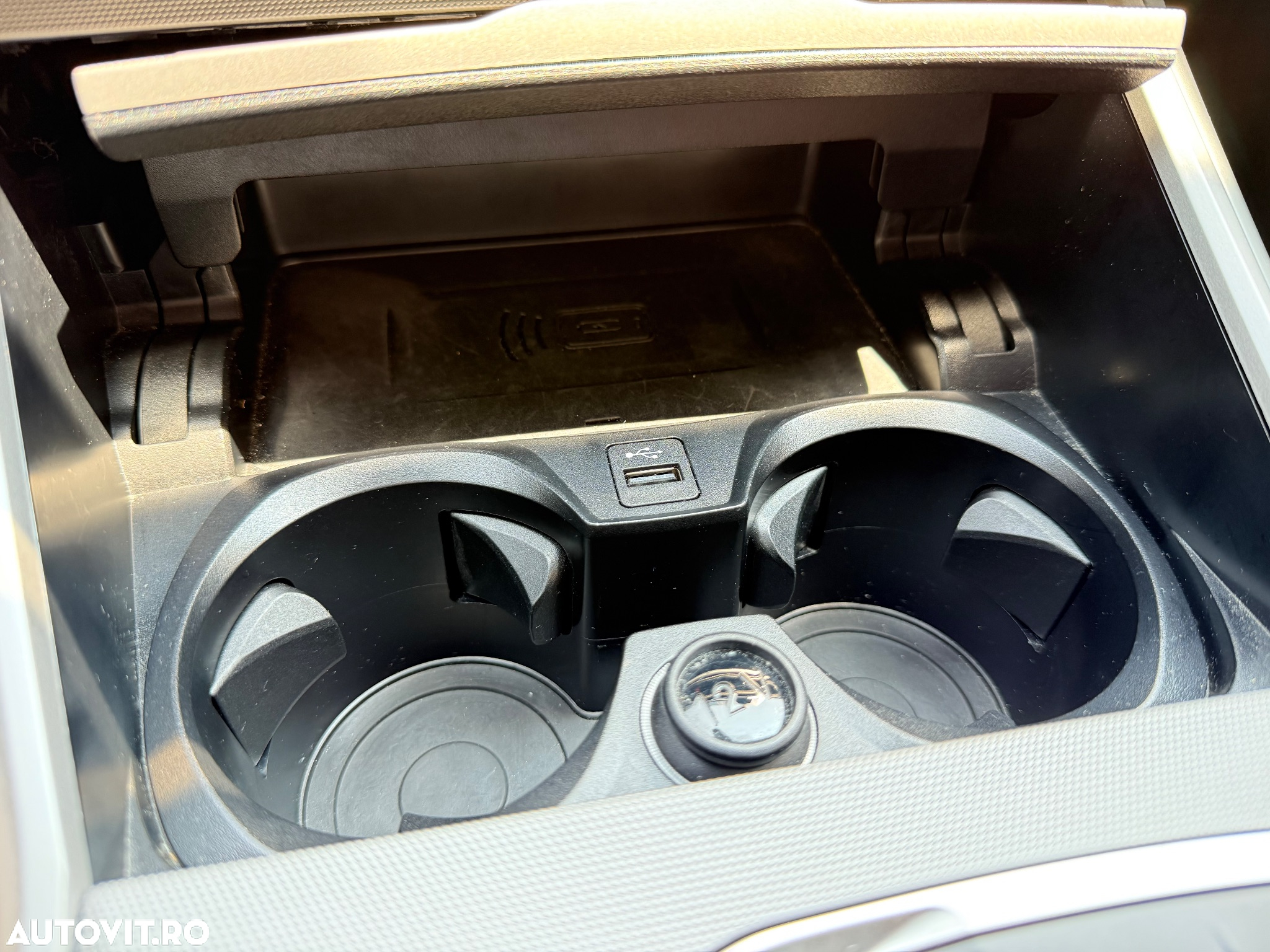 BMW Seria 3 318i Touring Aut. - 21
