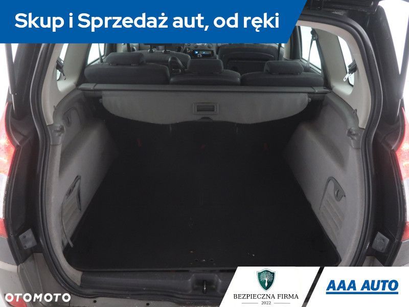 Renault Grand Scenic - 15