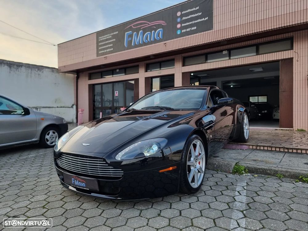 Aston Martin Virage Coupe - 17