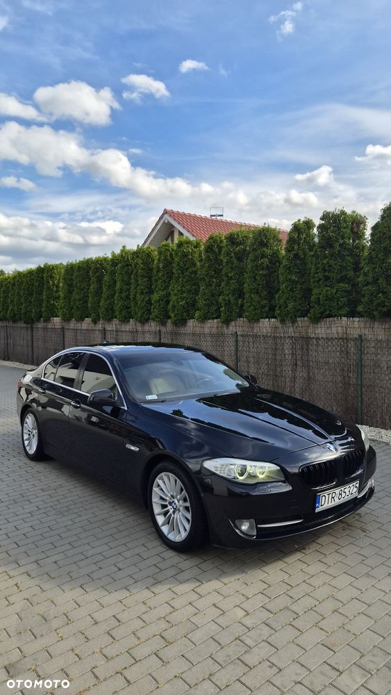 BMW Seria 5 535i Sport-Aut - 16
