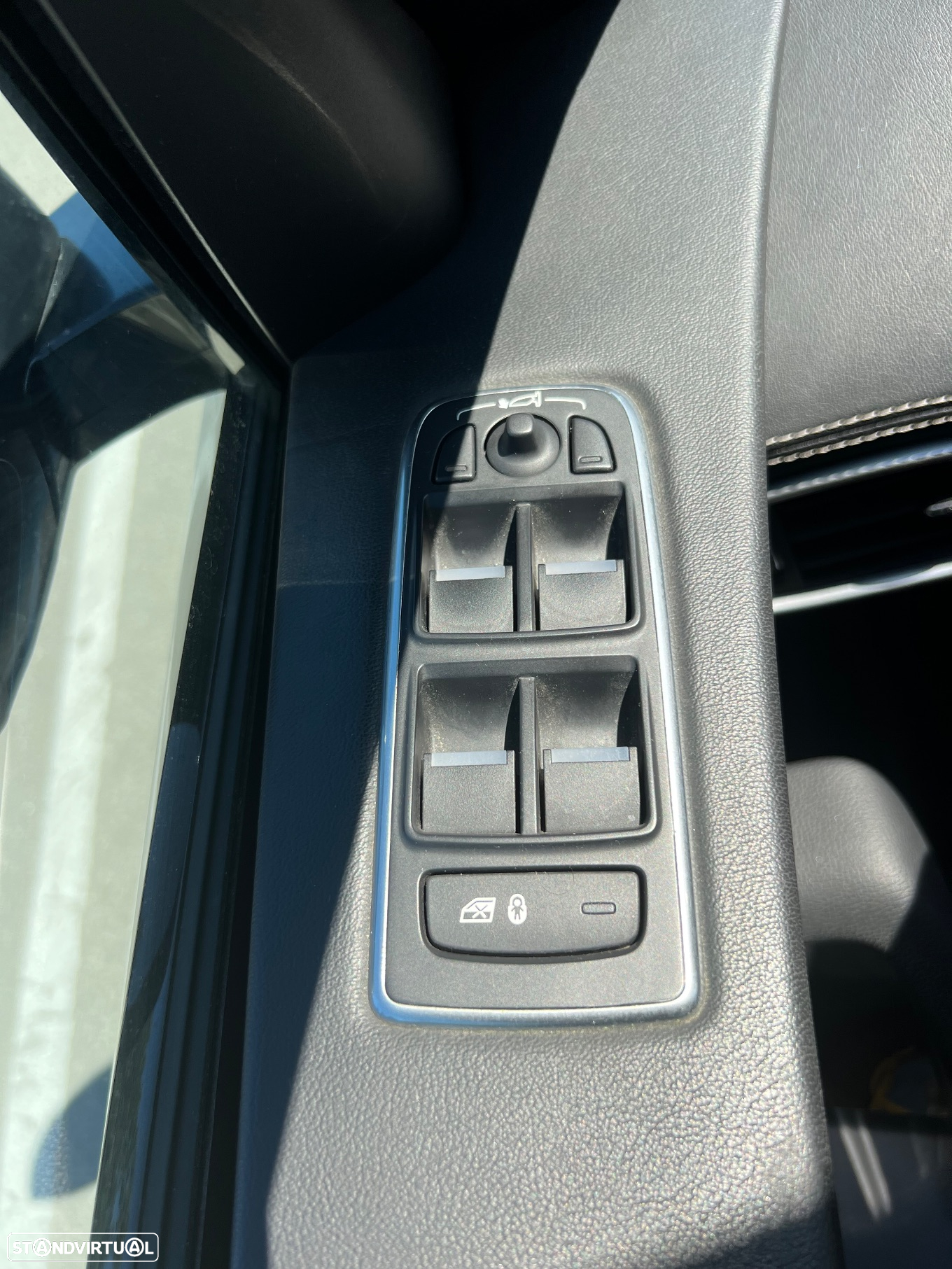 Jaguar F-Pace 2.0 i4D R-Sport Aut. - 41