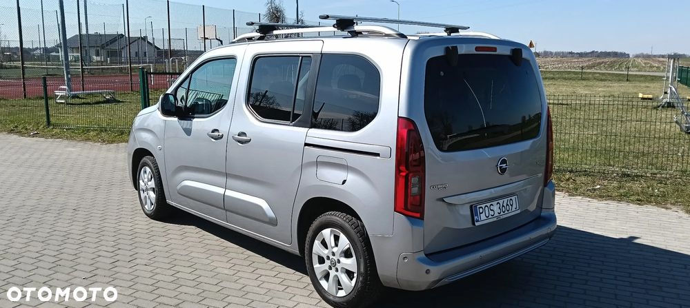 Opel Combo 1.5 D Start/Stop Elegance - 4