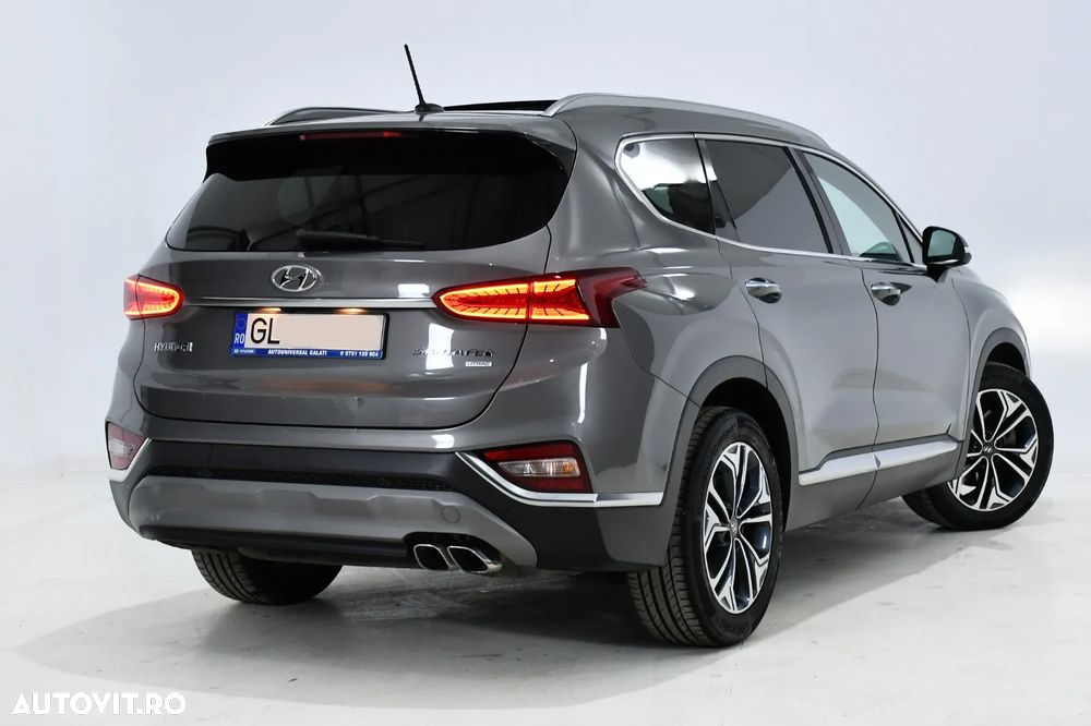 Hyundai Santa Fe - 4