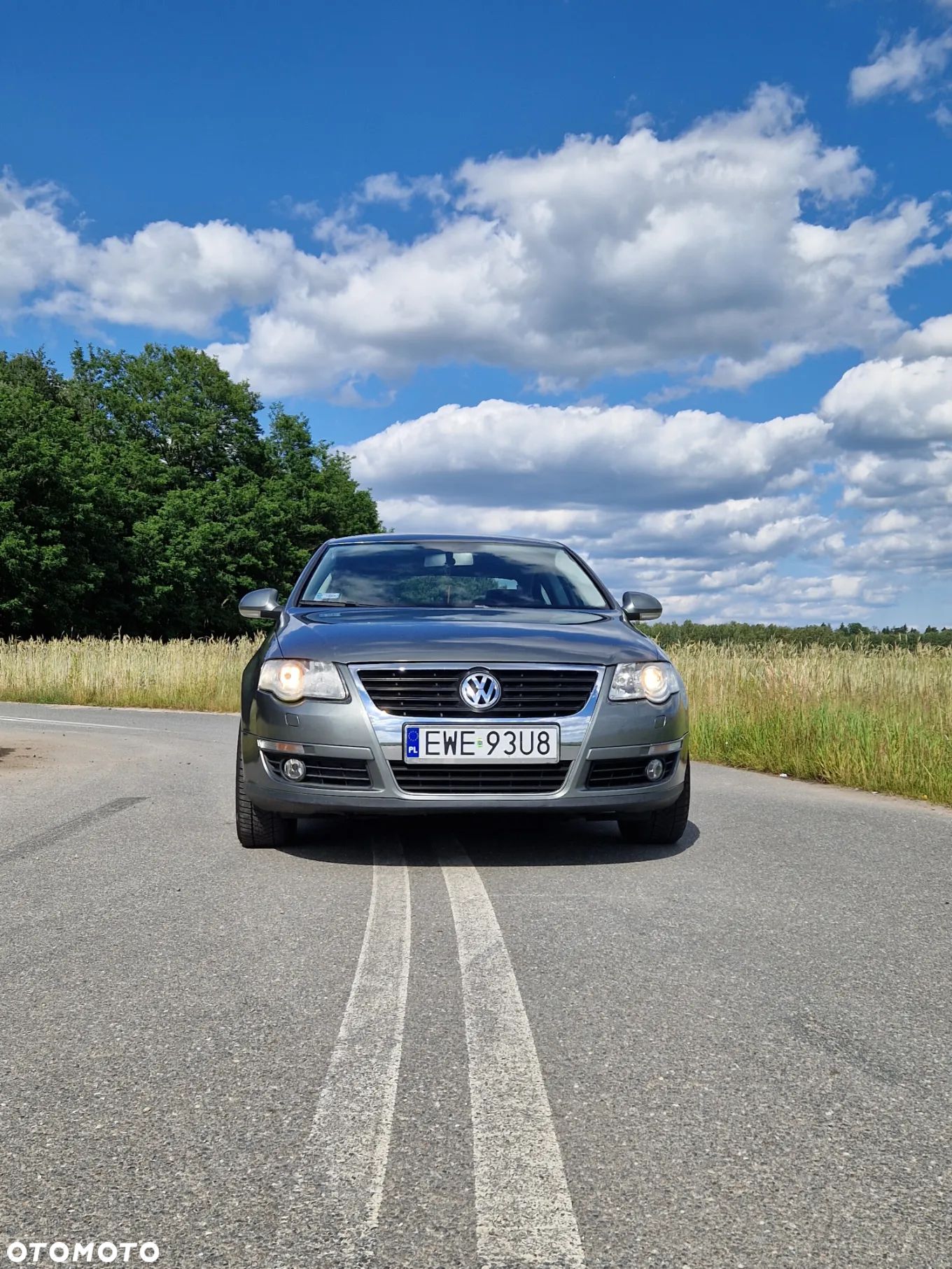 Volkswagen Passat 2.0 TDI Comfortline - 1