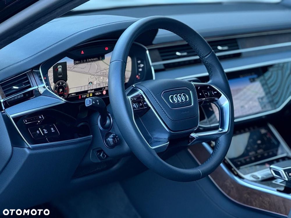 Audi A8 - 11