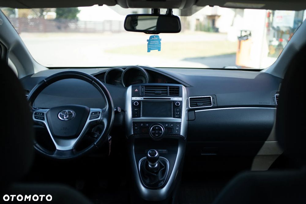 Toyota Verso 1.6 D-4D 5-Sitzer Start/Stop Skyview Edition - 10
