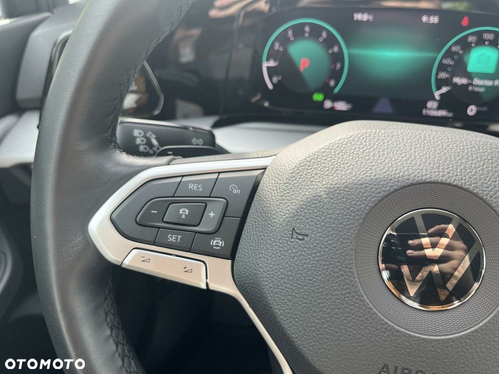 Volkswagen Golf - 19