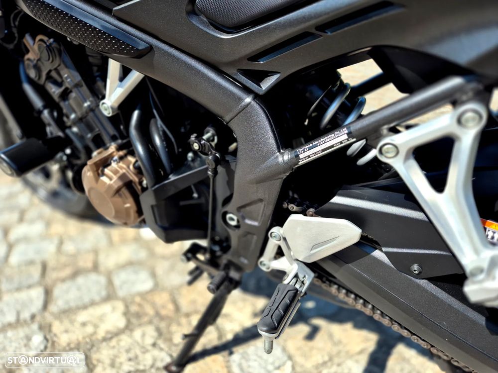 Honda CB 650F - 21