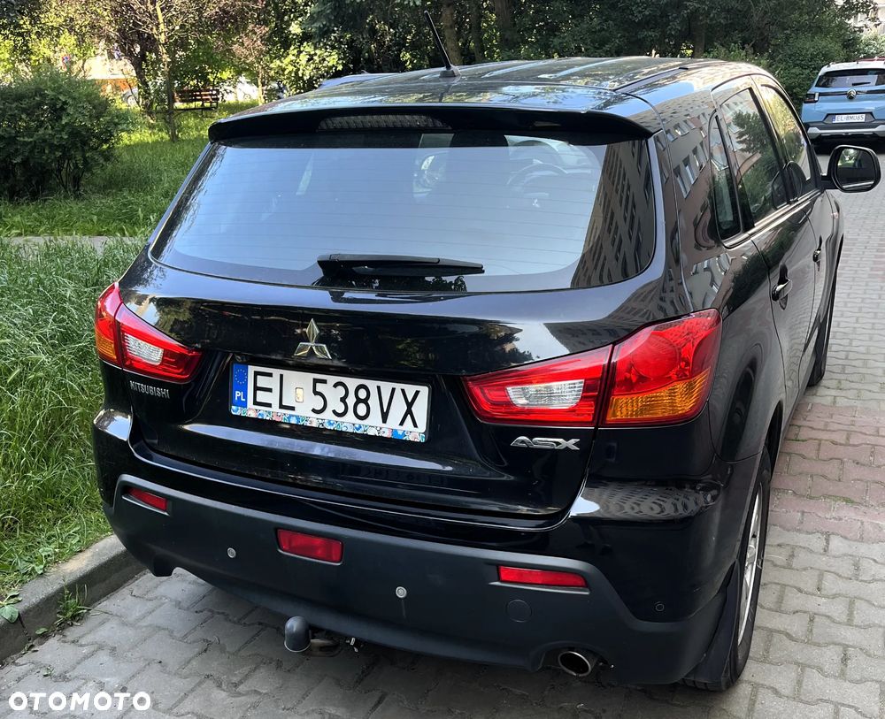 Mitsubishi ASX - 3