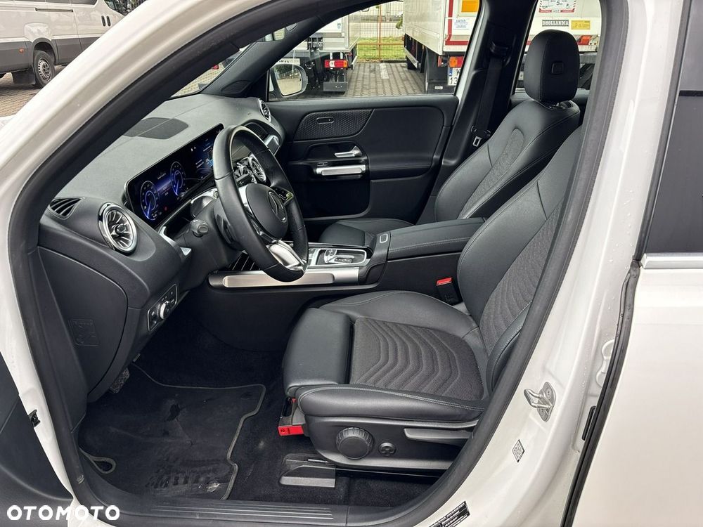 Mercedes-Benz EQB 250 70.5kWh Progressive - 11