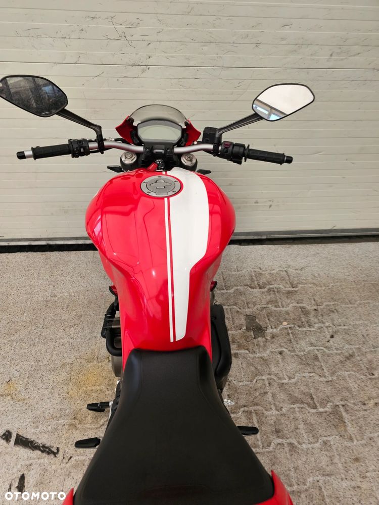 Ducati Monster - 28