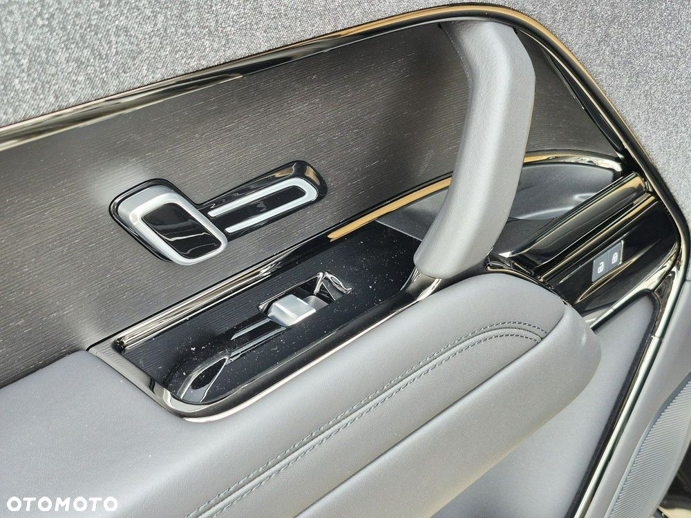 Land Rover Range Rover Sport - 16