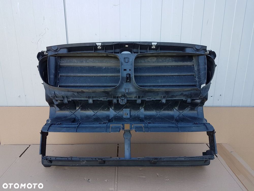 KIEROWNICA POWIETRZA WLOT BMW 5 F10 F11 187798