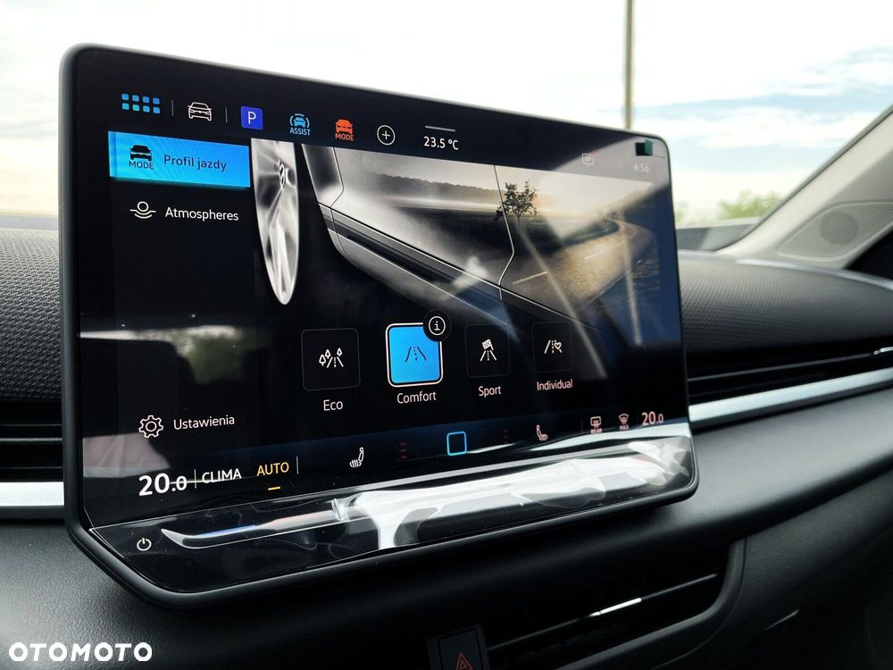 Volkswagen T-Roc 1.5 eTSI Style DSG - 22