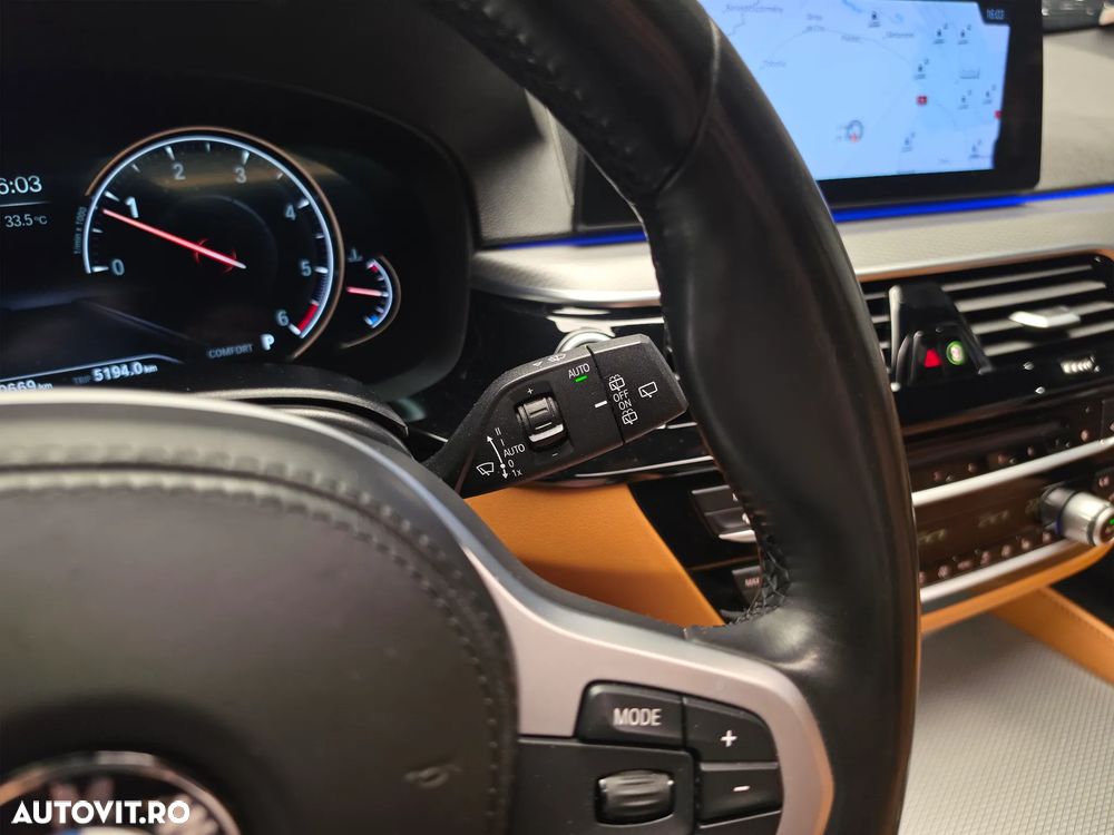 BMW Seria 5 520d Aut. M Sport Edition - 27