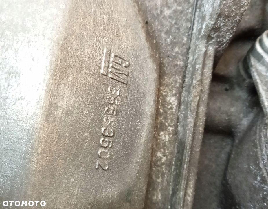 SKRZYNIA BIEGÓW ZAFIRA C 2.0 CDTI F40 55583502 - 5