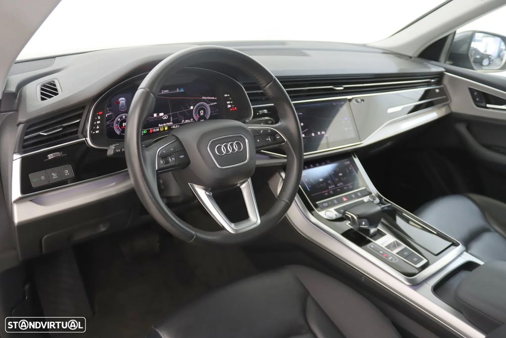 Audi Q8 - 4