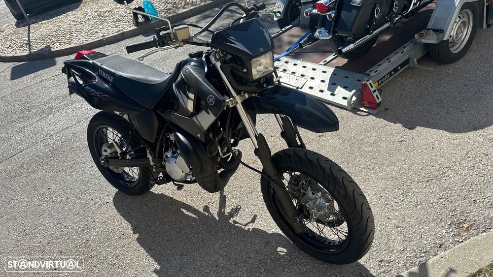 Yamaha 125 DT125x - 2