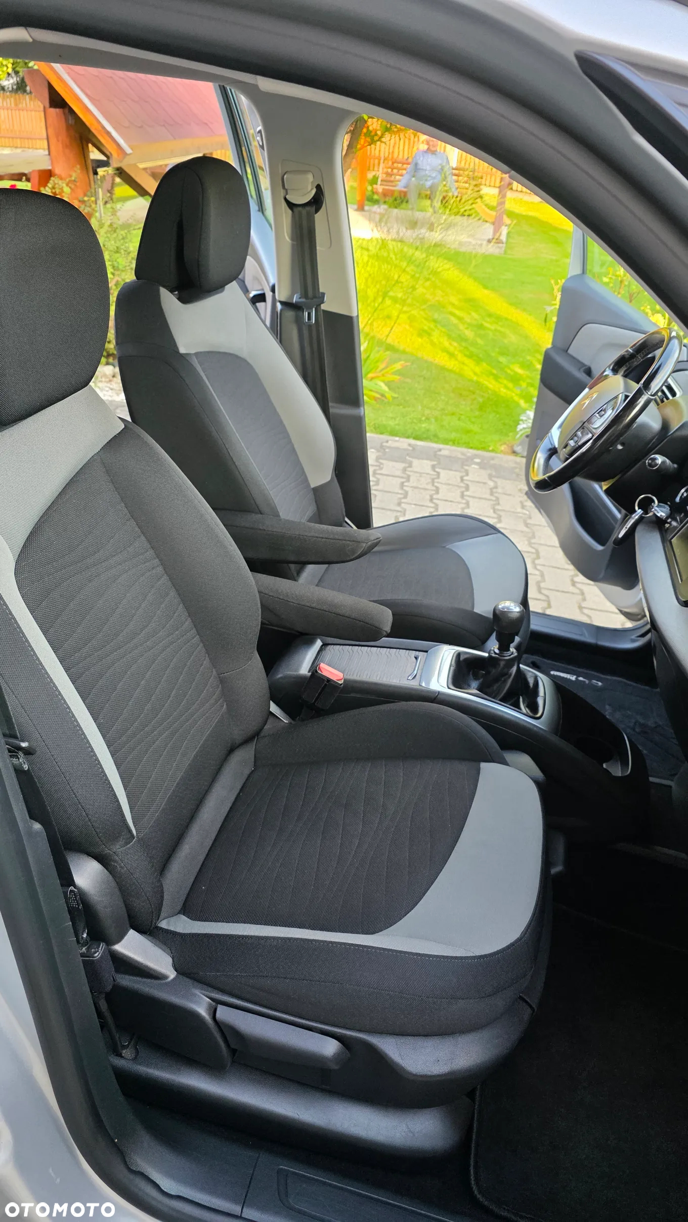 Citroën C4 Grand Picasso 2.0 HDi Exclusive - 30