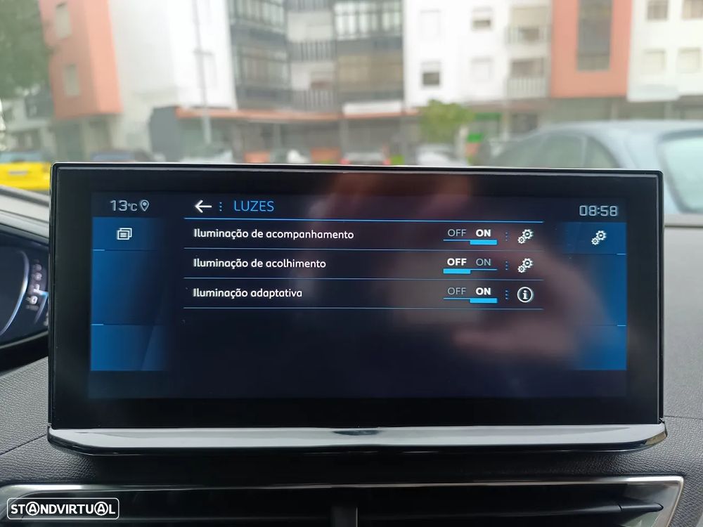 Peugeot 5008 PureTech 130 EAT8 Stop & Start GT - 45