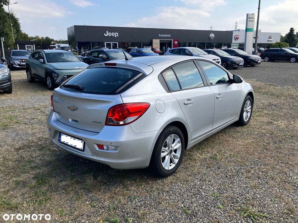 Chevrolet Cruze 1.4 T LT - 4