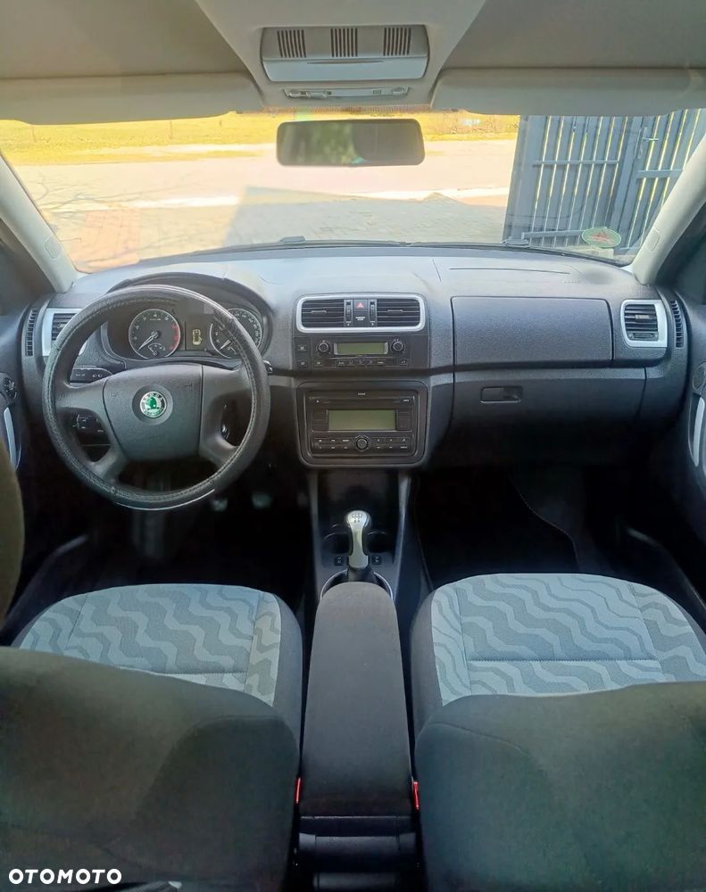 Skoda Roomster 1.6 16V Comfort PLUS EDITION - 17