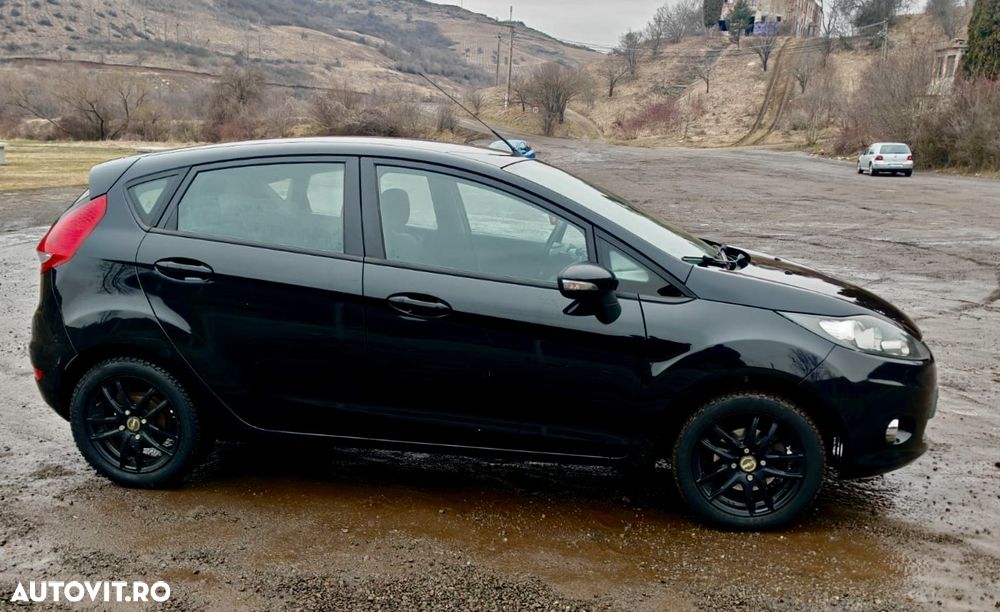 Ford Fiesta 1.25i Trend - 3