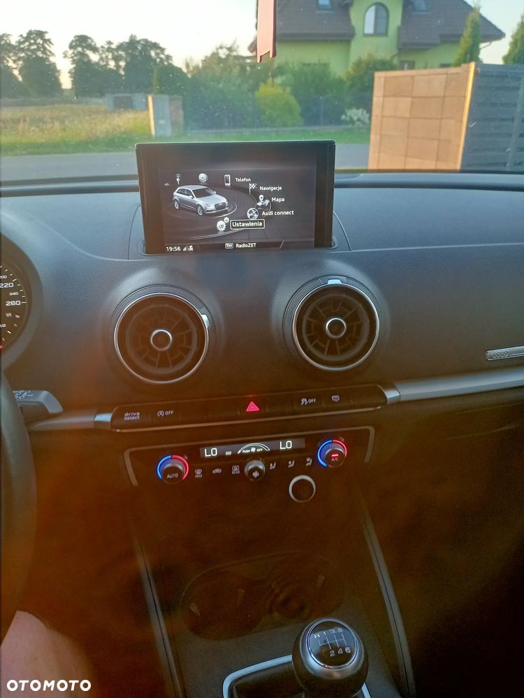 Audi A3 Sportback 1.6 TDI - 9