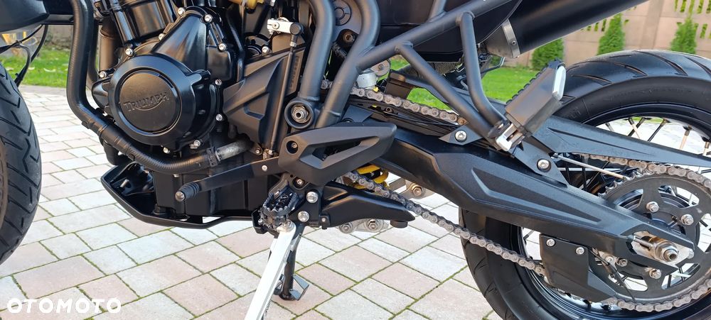 Triumph Tiger - 37