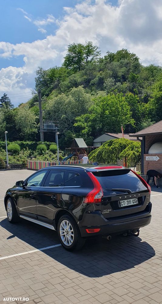 Volvo XC 60 D5 AWD Aut. - 3