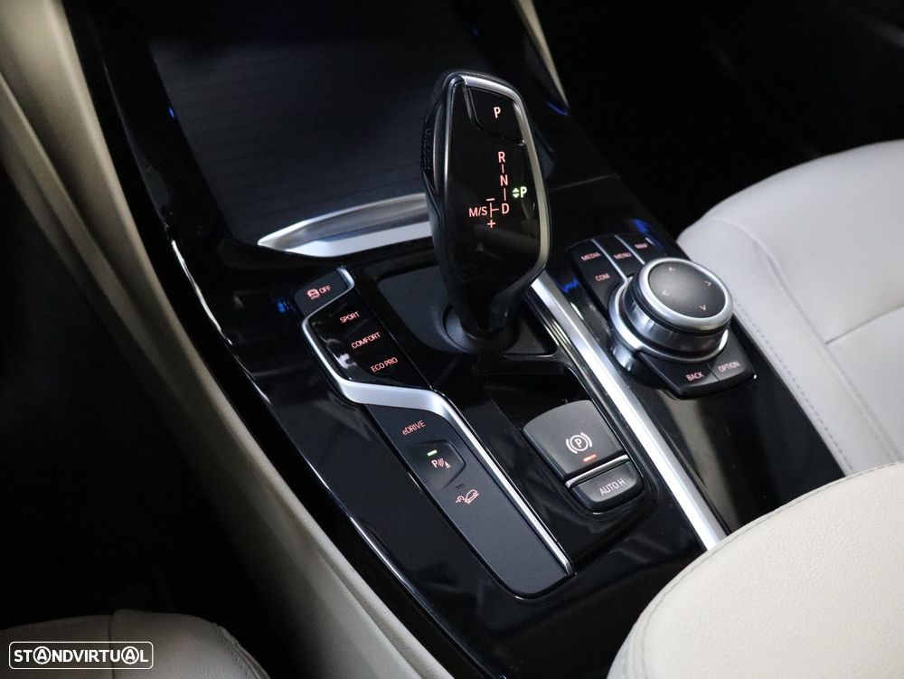BMW X3 30 e xDrive Line Luxury - 21