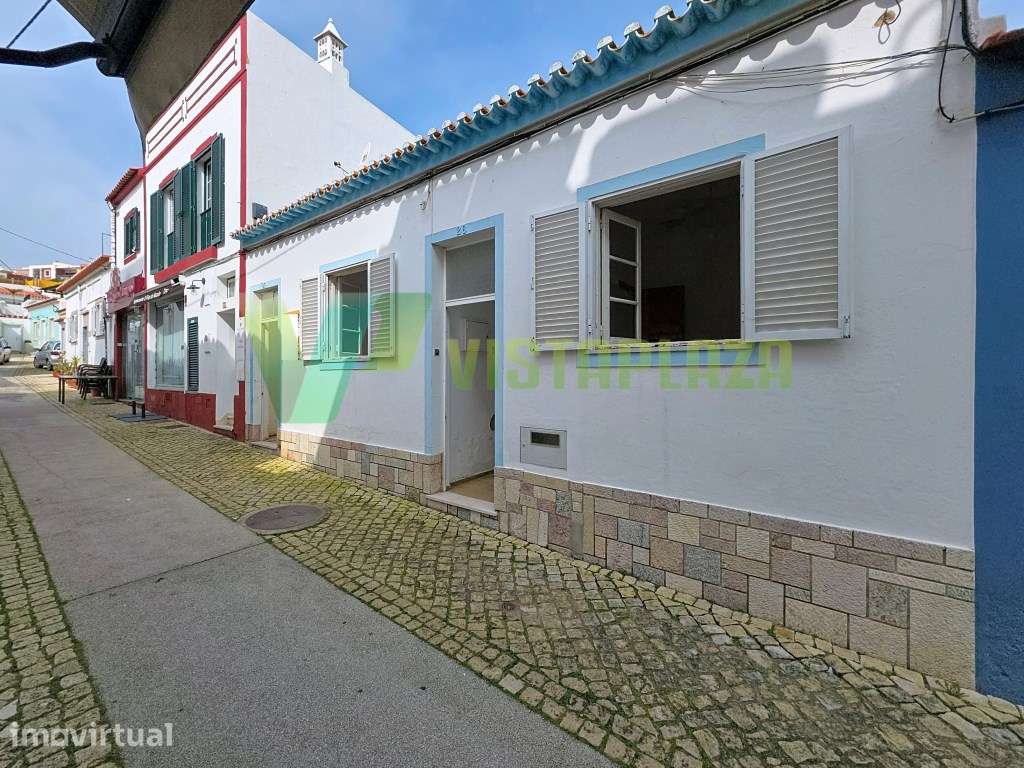 Casa Térrea T2 com Quintal em Ferragudo com Grande Potencial, Para ... - Grande imagem: 5/28
