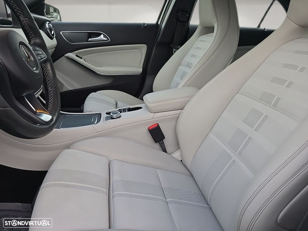 Mercedes-Benz A 180 - 11