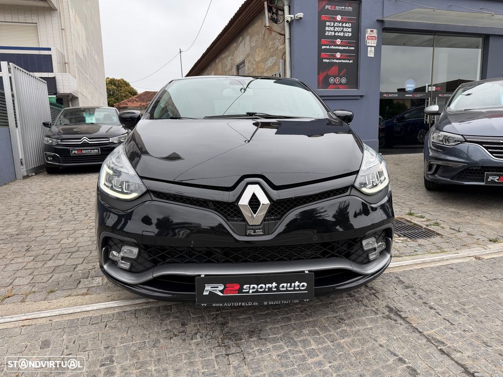 Renault Clio TCe 220 EDC R.S. Trophy - 8