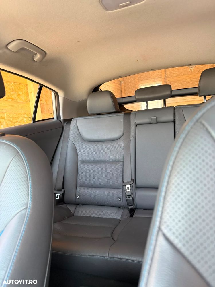 Hyundai IONIQ 141CP Exclusive - 12