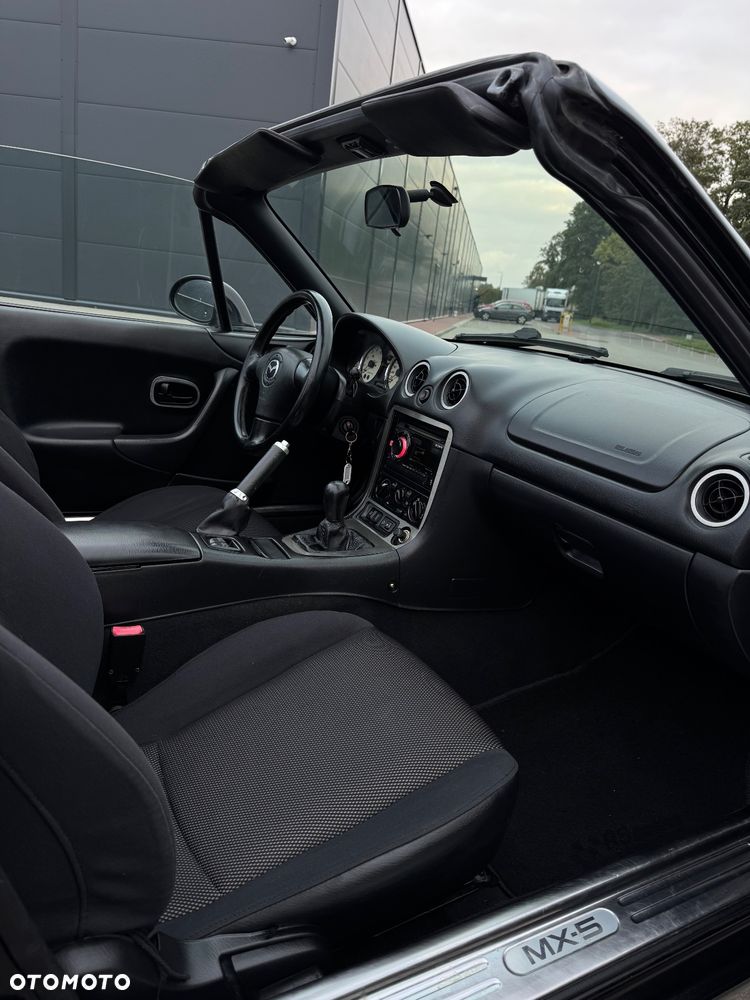 Mazda MX-5 1.6 16V - 10