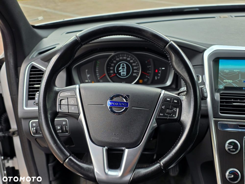 Volvo XC 60 - 19