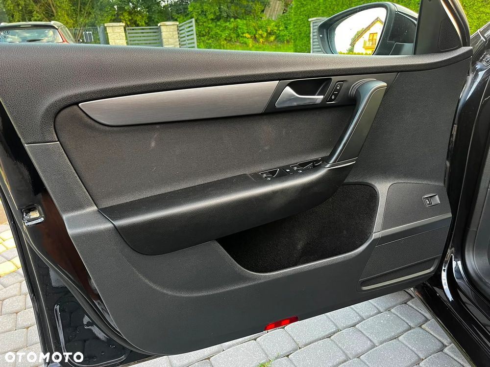 Volkswagen Passat 2.0 TDI Comfortline DSG - 9