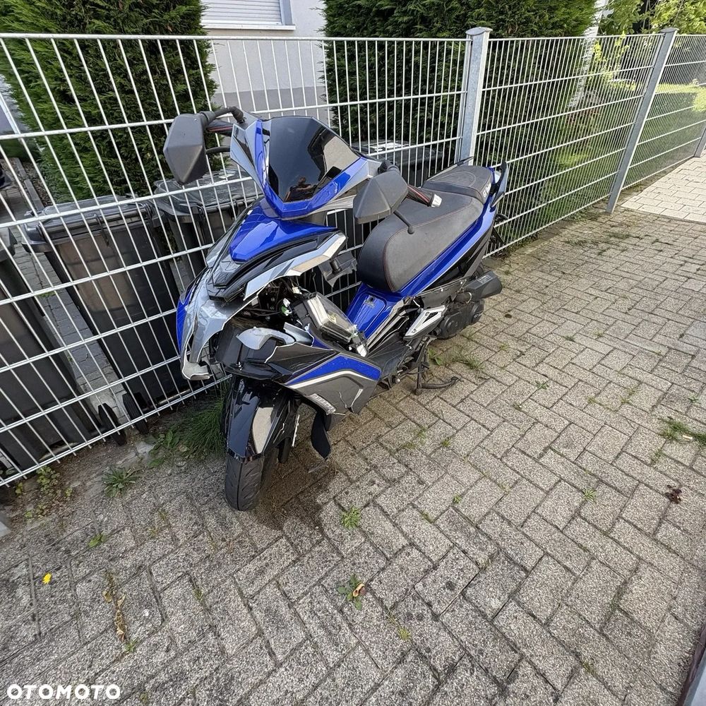 Aprilia SR - 3