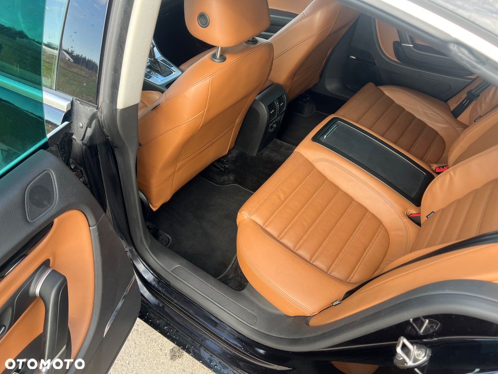 Volkswagen CC 3.6 V6 4Motion DSG - 6