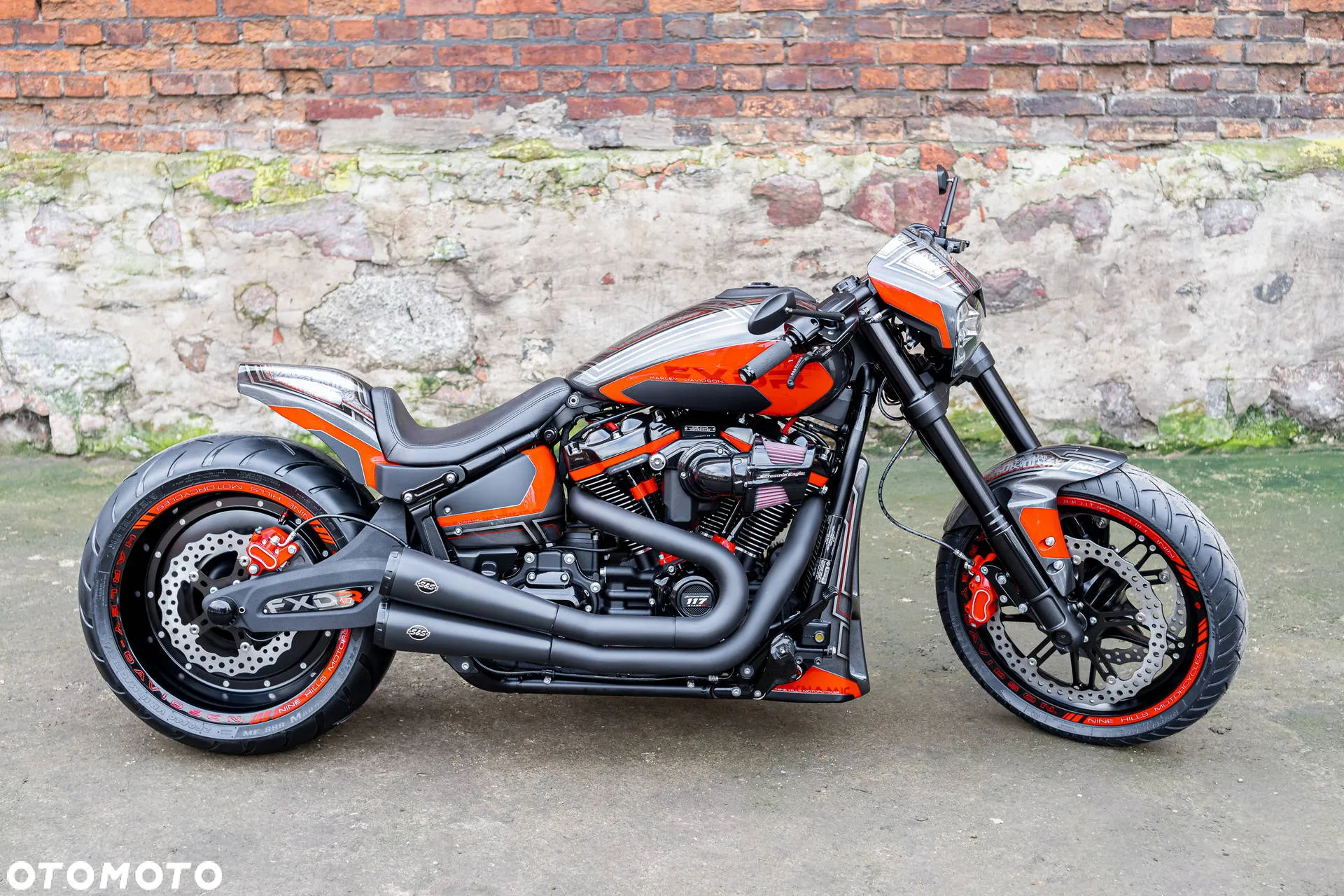 Harley-Davidson Softail FXDR - 2