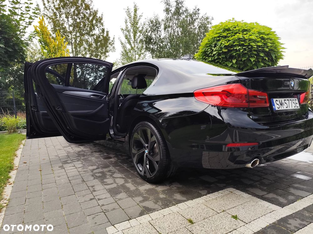 BMW Seria 5 2018 photo 3